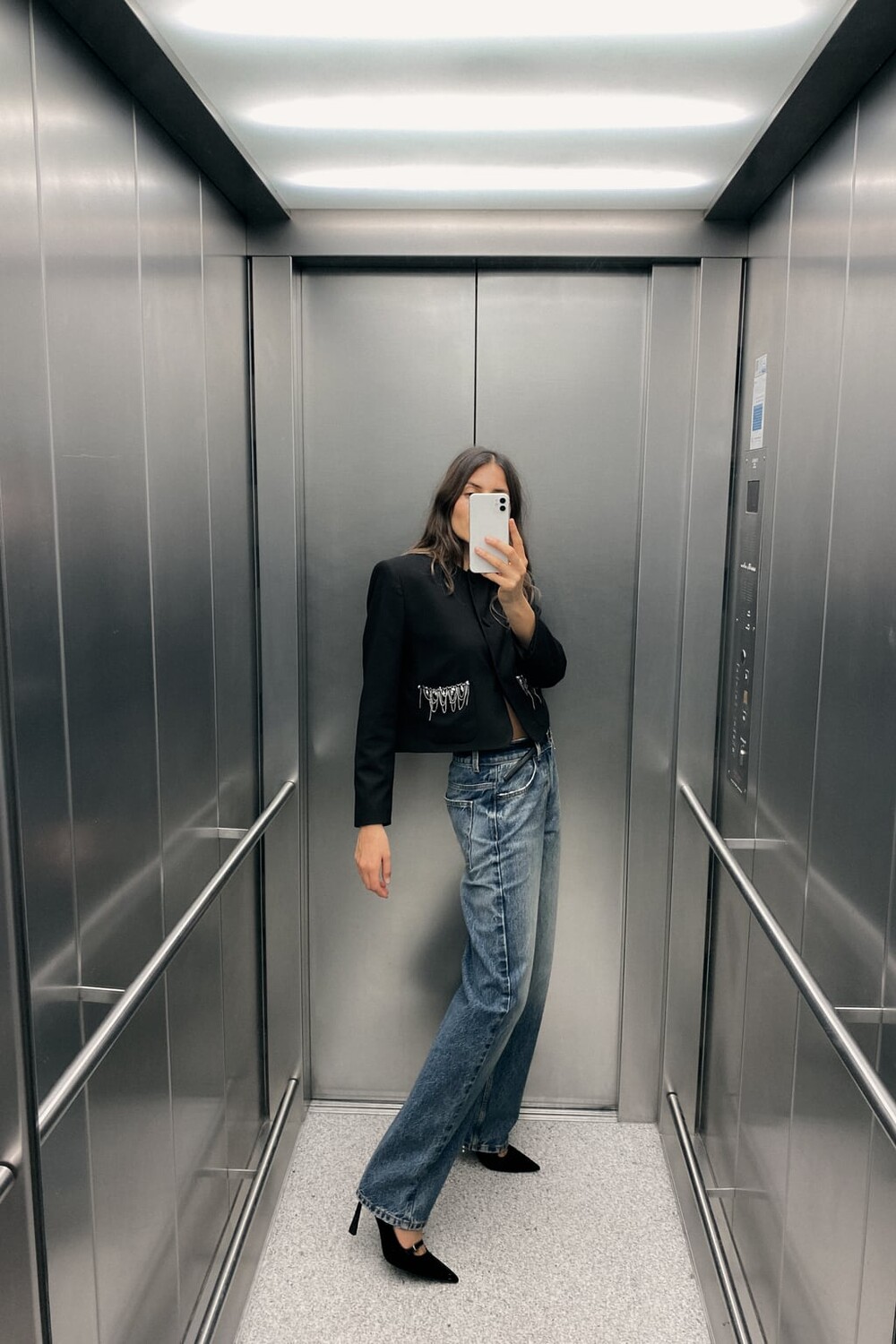 

Короткий блейзер из бисера ZARA, черный