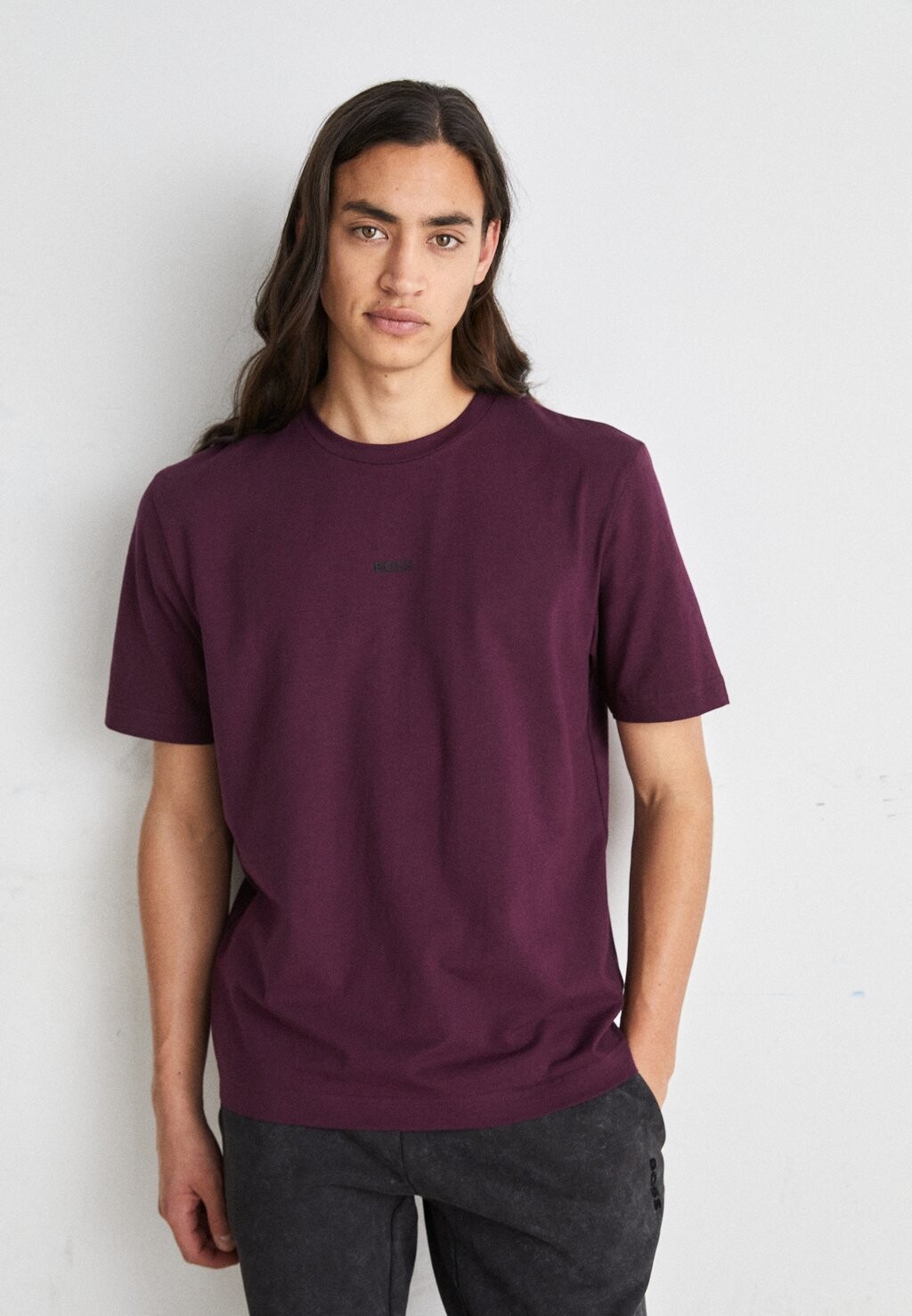 

Футболка базовая Tchup BOSS, цвет medium purple