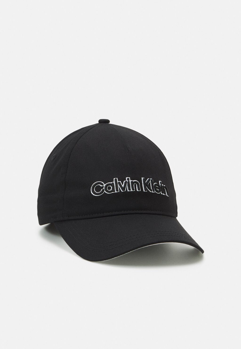 

Бейсболка Calvin Klein, черный