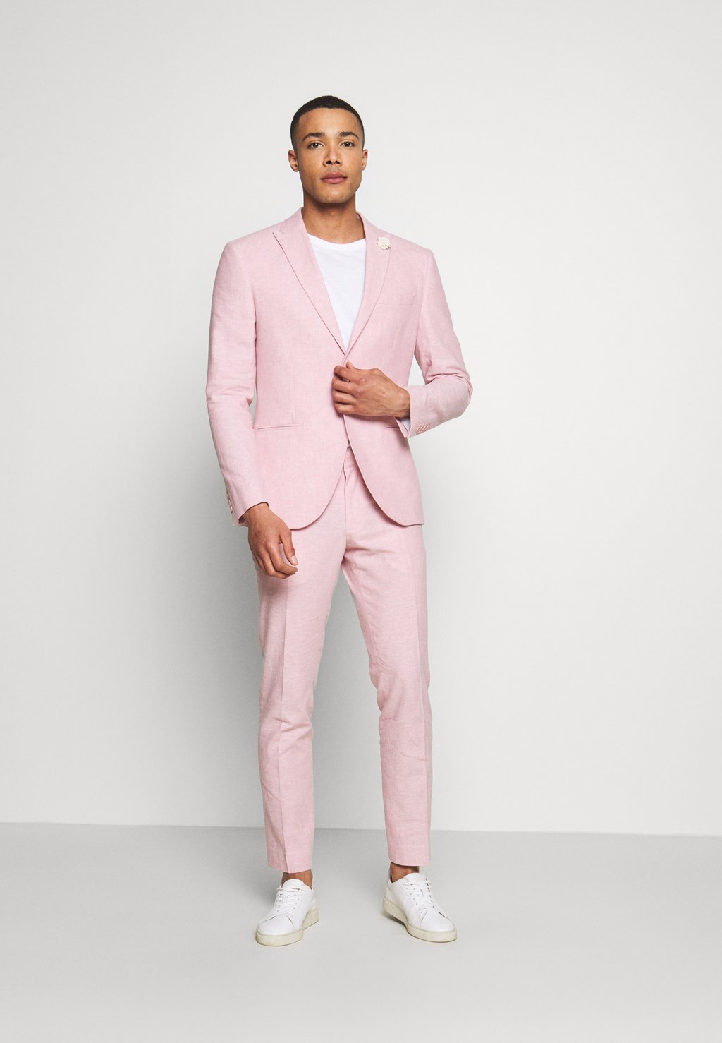 Костюм PLAIN WEDDING Isaac Dewhirst, цвет pink