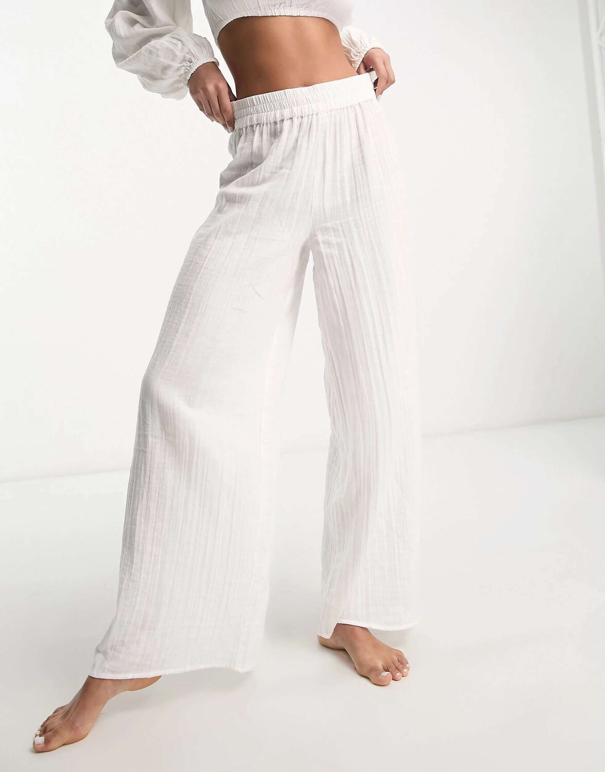 

Широкие пляжные брюки белого цвета ASOS