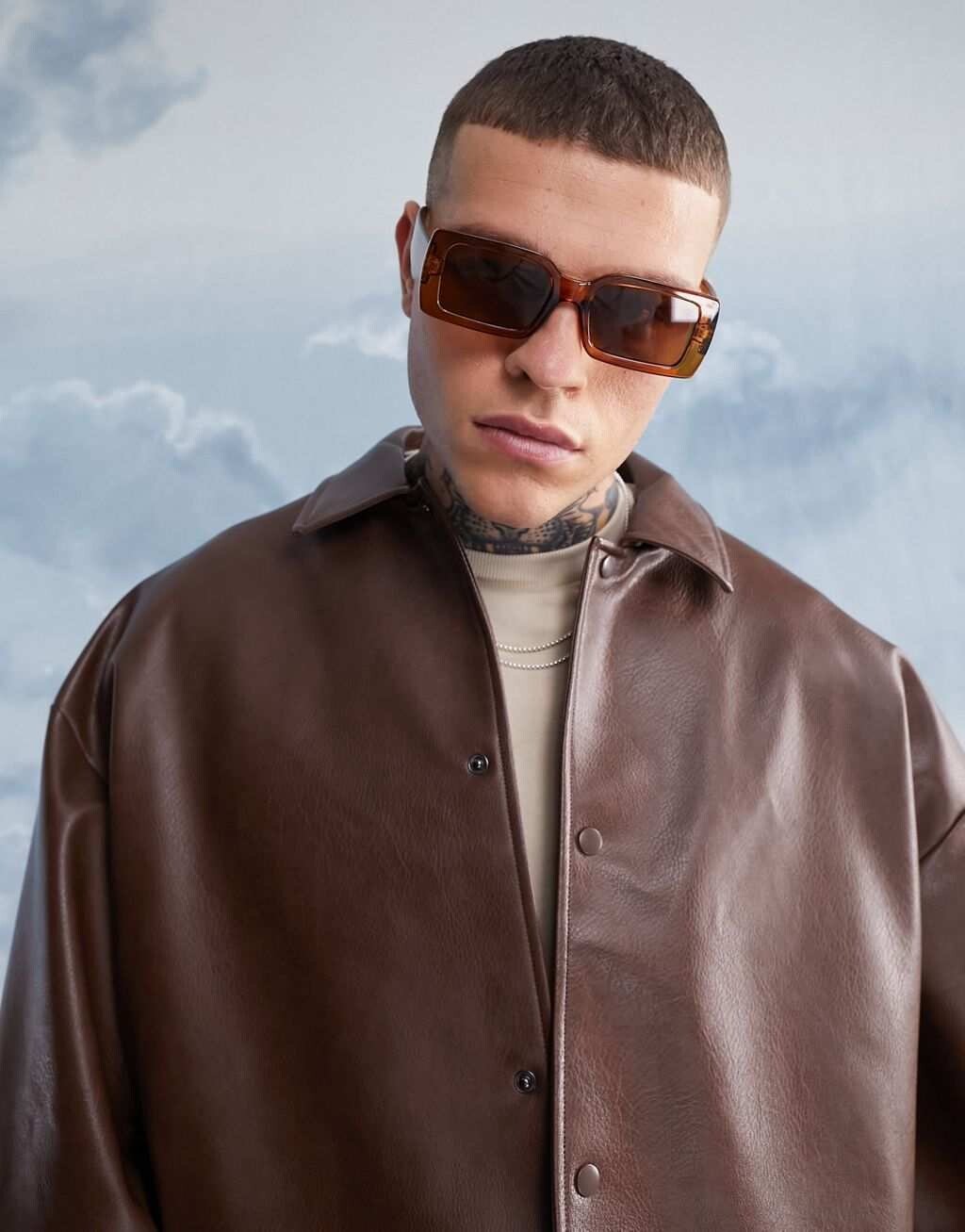 

Коричневые большие прямоугольные солнцезащитные очки ASOS DESIGN