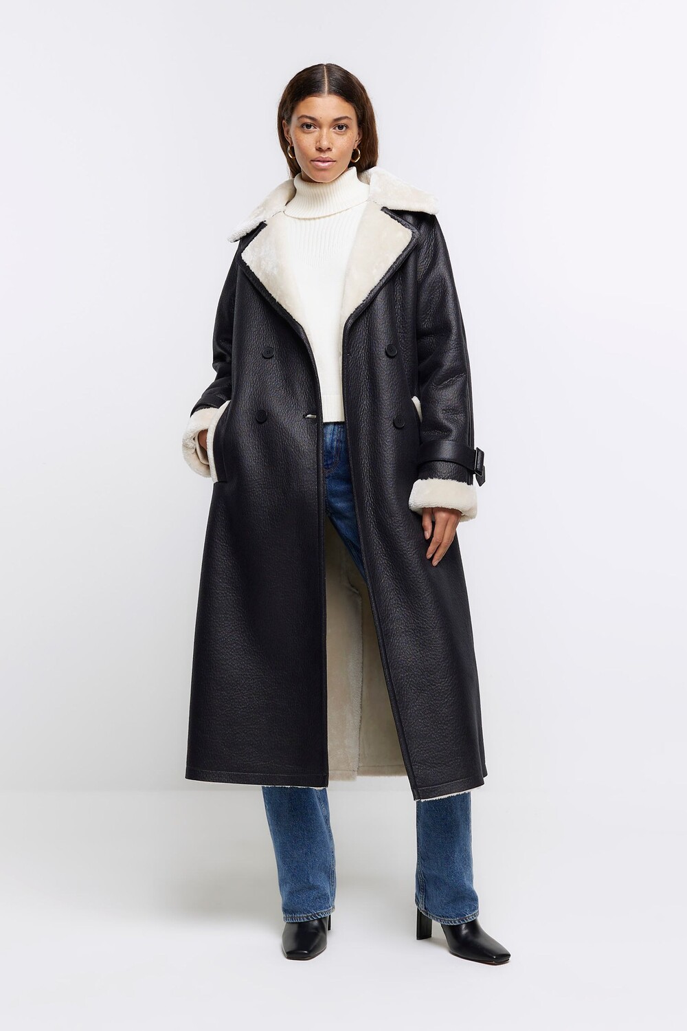 

Тренч с поясом и дубленка River Island, черный