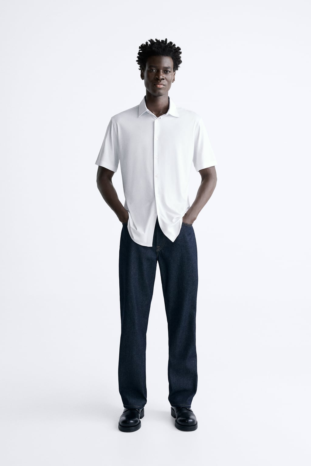 

Эластичная рубашка с коротким рукавом ZARA, белый