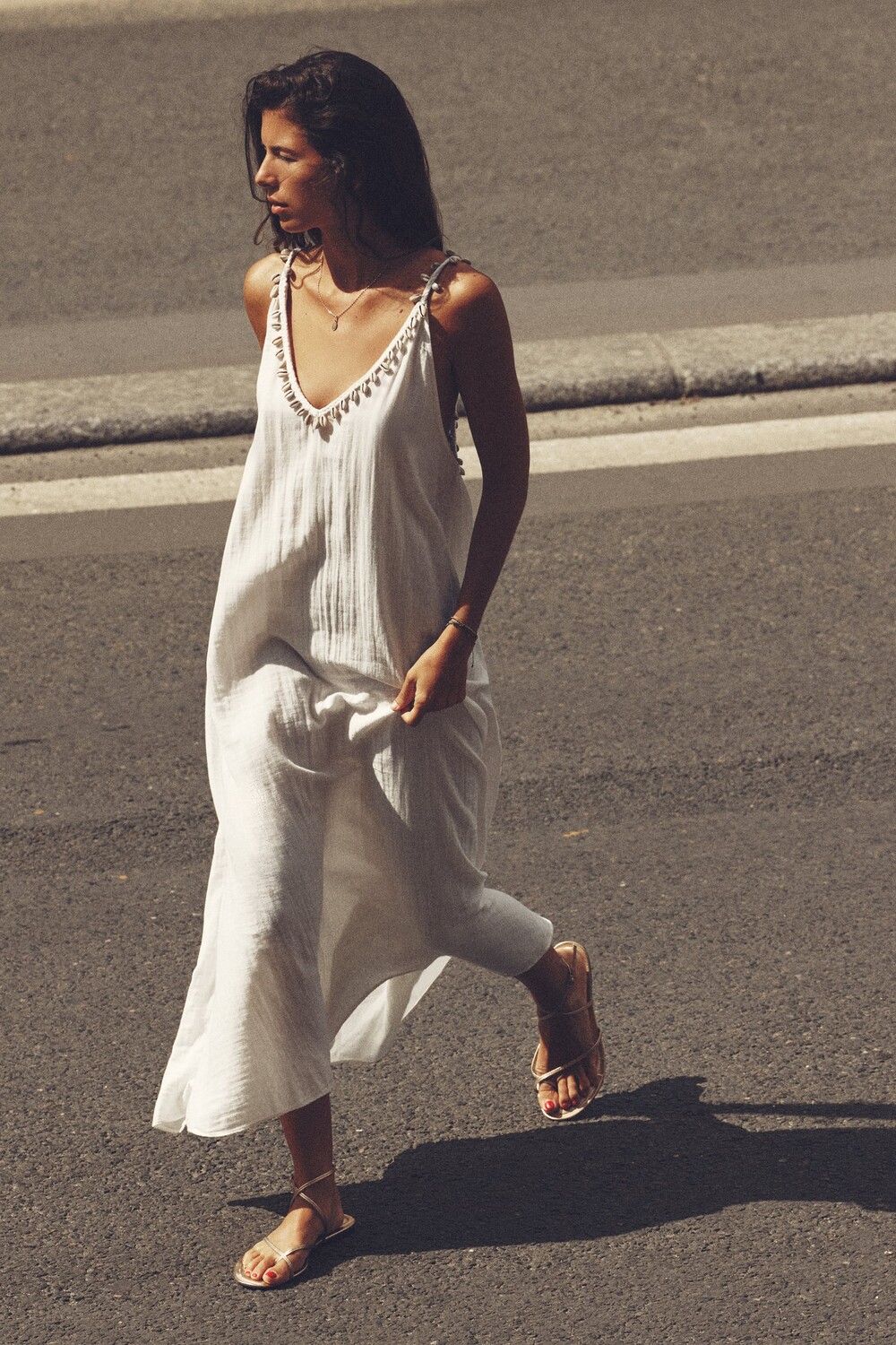 

Платье из ракушки с вязаной частью Zara, белый