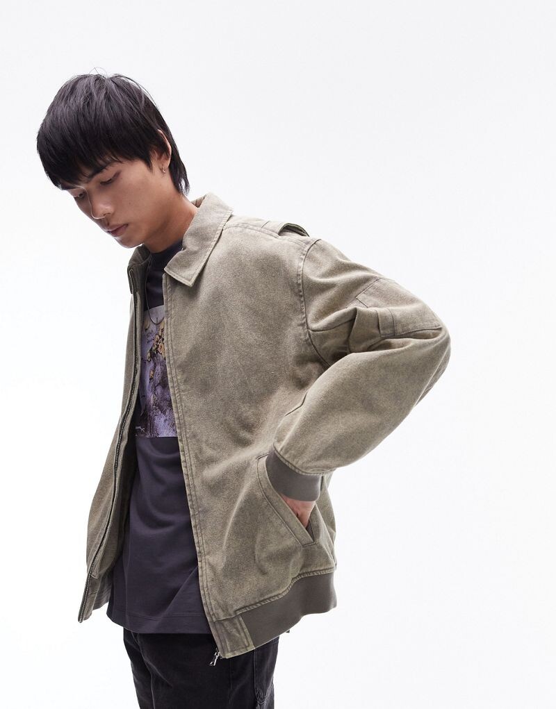 

Topman — джинсовый бомбер цвета хаки с эффектом потертости