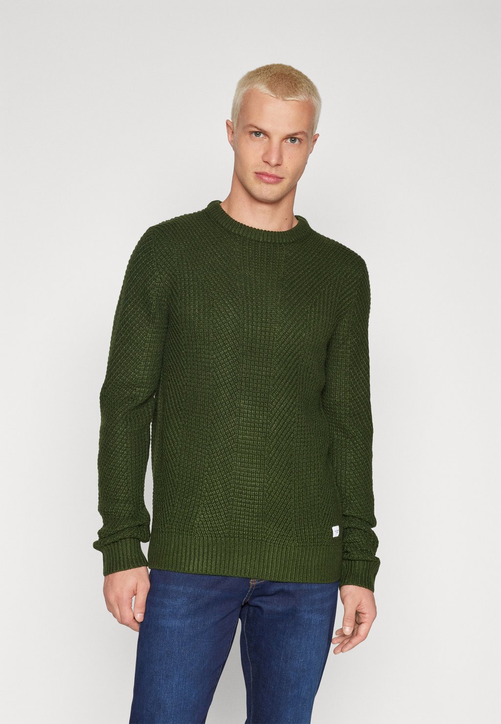 

Свитер JJSTANDFORD CREW NECK Jack & Jones, вид на горы