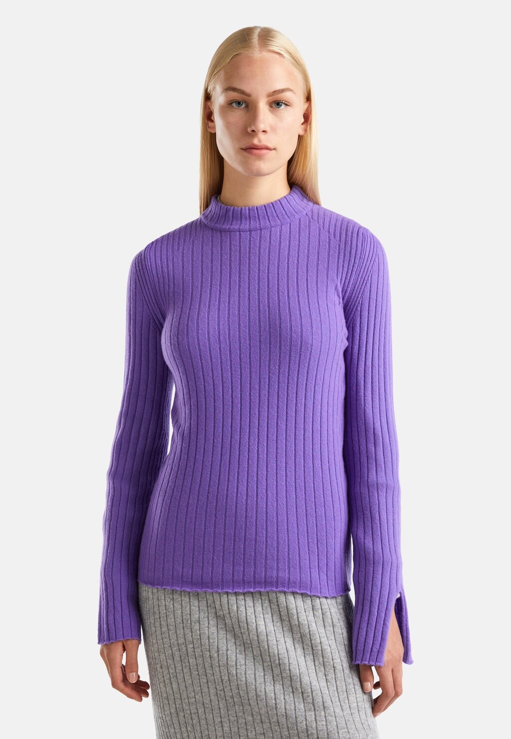 

Джемпер United Colors of Benetton, фиолетовый