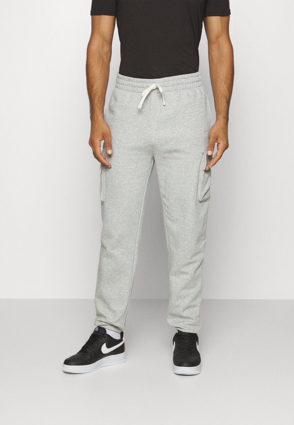 

Спортивные брюки Cargo New Era, цвет grey heather/white