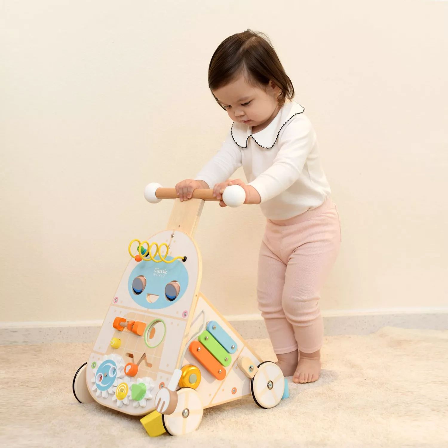 Классические игрушки Обучающий робот-ходок Classic Toys цена и фото
