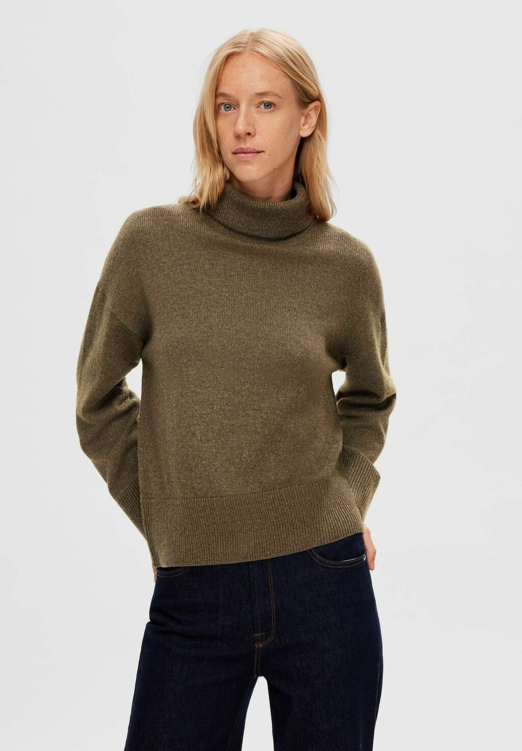 

Свитшот Selected Femme ГЕМИШ, цвет morel