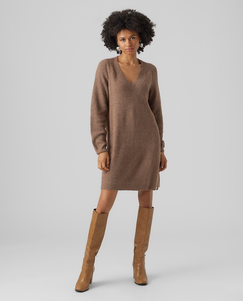 

Короткое трикотажное платье Vero Moda, крот
