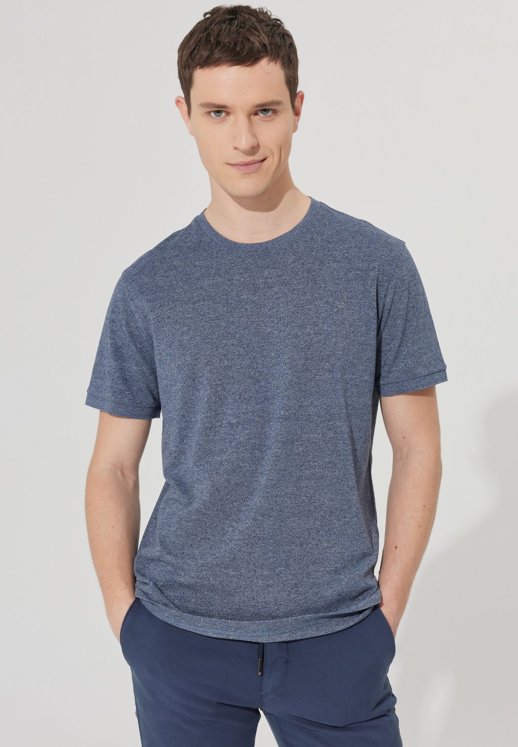 Базовая футболка AC&CO / ALTINYILDIZ CLASSICS, цвет Slim Fit Plain T-Shirt футболка базовая loose fit plain ac