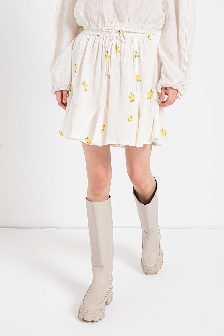 

Короткая юбка с цветочным принтом Maya Vero Moda, зеленый
