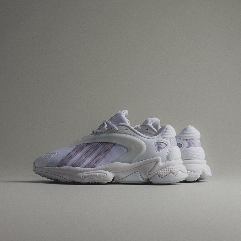 

Кроссовки Oztral W Adidas, белый