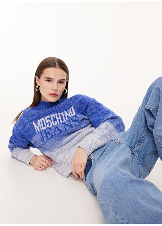 

Прямые женские джинсовые брюки цвета индиго с высокой талией A0336 Moschino Jeans, индиго