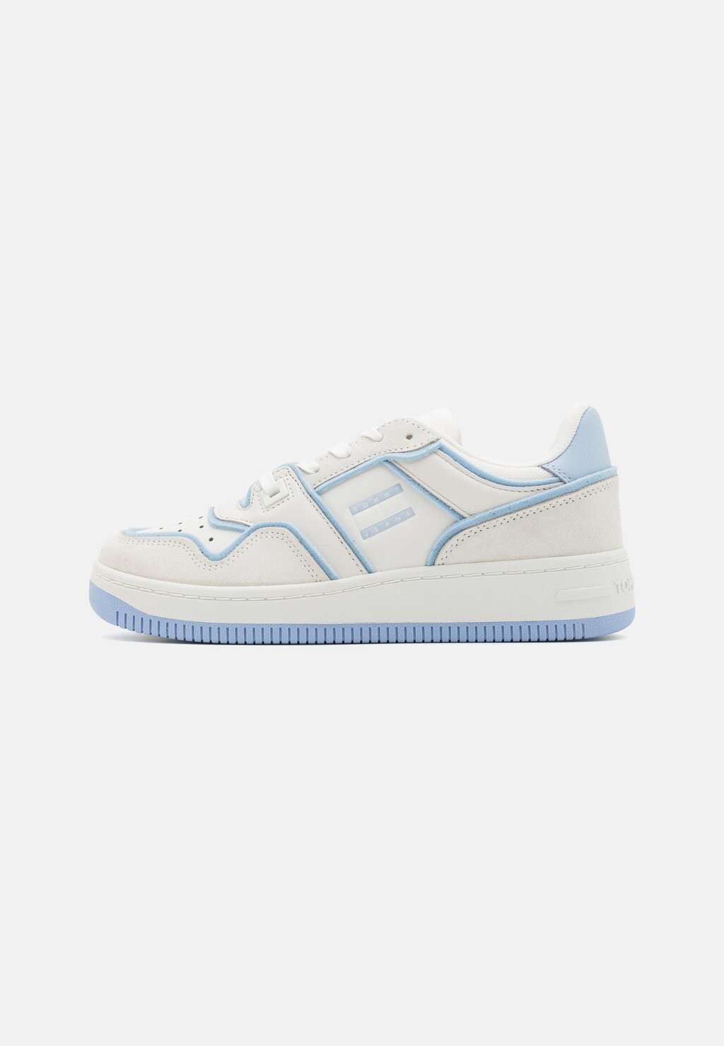 

Кроссовки Tommy Jeans RETRO BASKET FOAM EDGE, цвет ecru/breezy blue