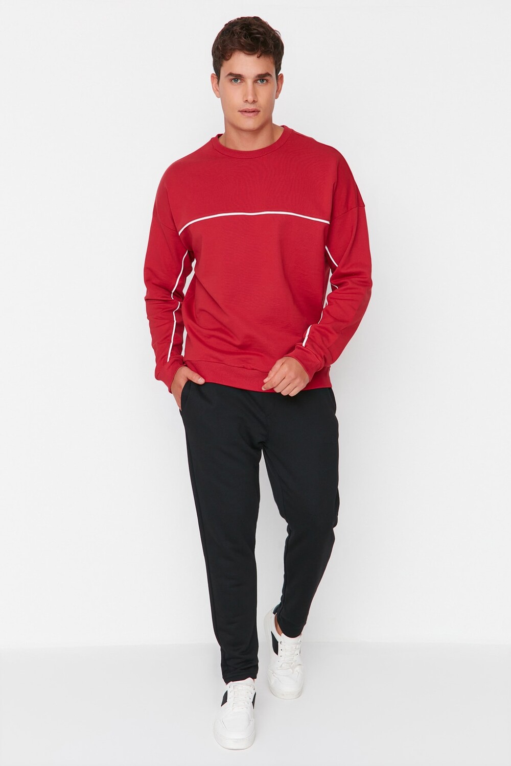 

Спортивный костюм TRENDYOL MAN, черный