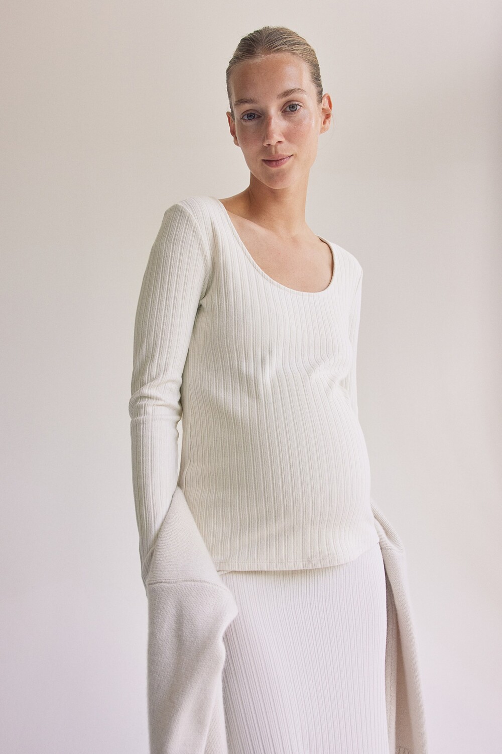 

Рубашка из джерси в рубчик Mama H&M, белый