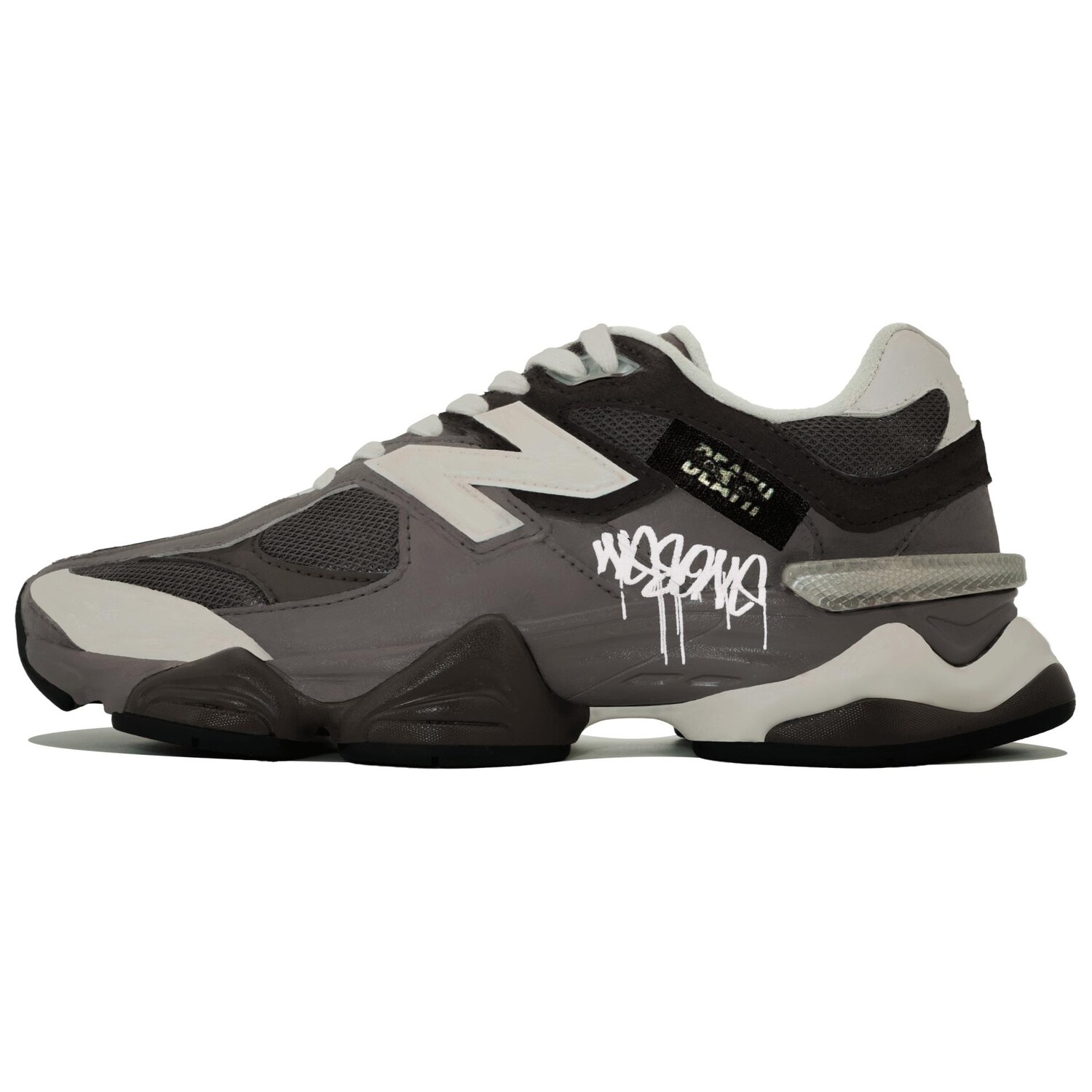 

Кроссовки New Balance NB 9060 Lifestyle Shoes Unisex Low-top Off White, коричневый