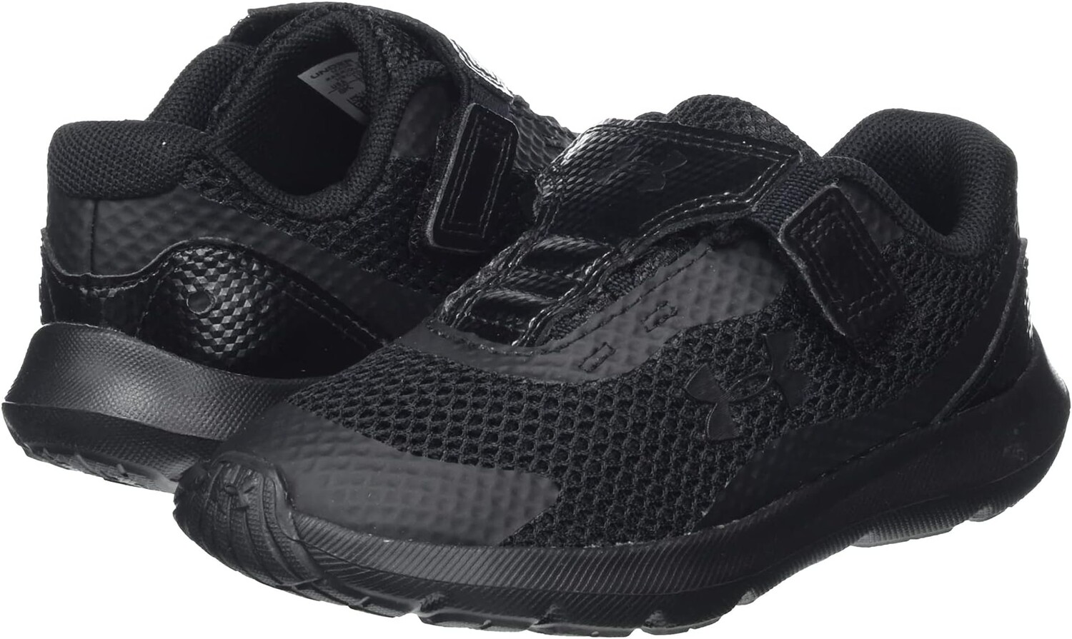 

Кроссовки Surge 3 AC Under Armour, цвет Black/Black/Black