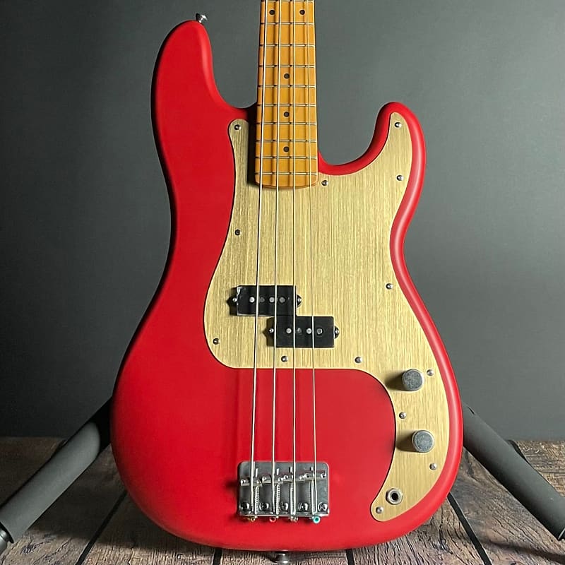 Басс гитара Squier 40th Anniversary Precision Bass, Vintage Edition, Maple Fingerboard- Satin, Dakota Red