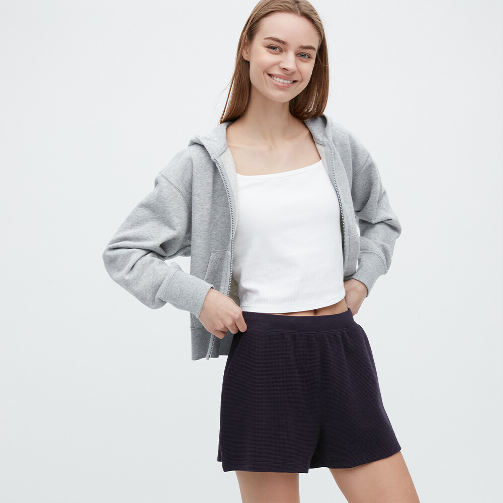 

Куртка Uniqlo спортивная на молнии с капюшоном, серый