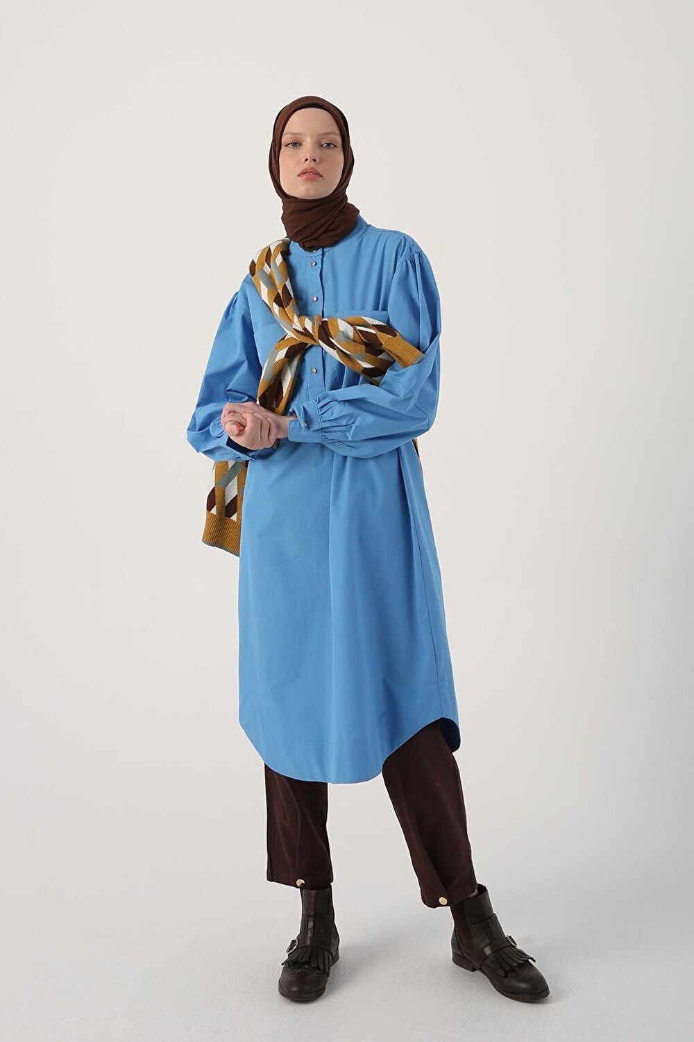 

Длинная туника овального кроя Saks Oversize из 100% хлопка с большими карманами ALL DAY