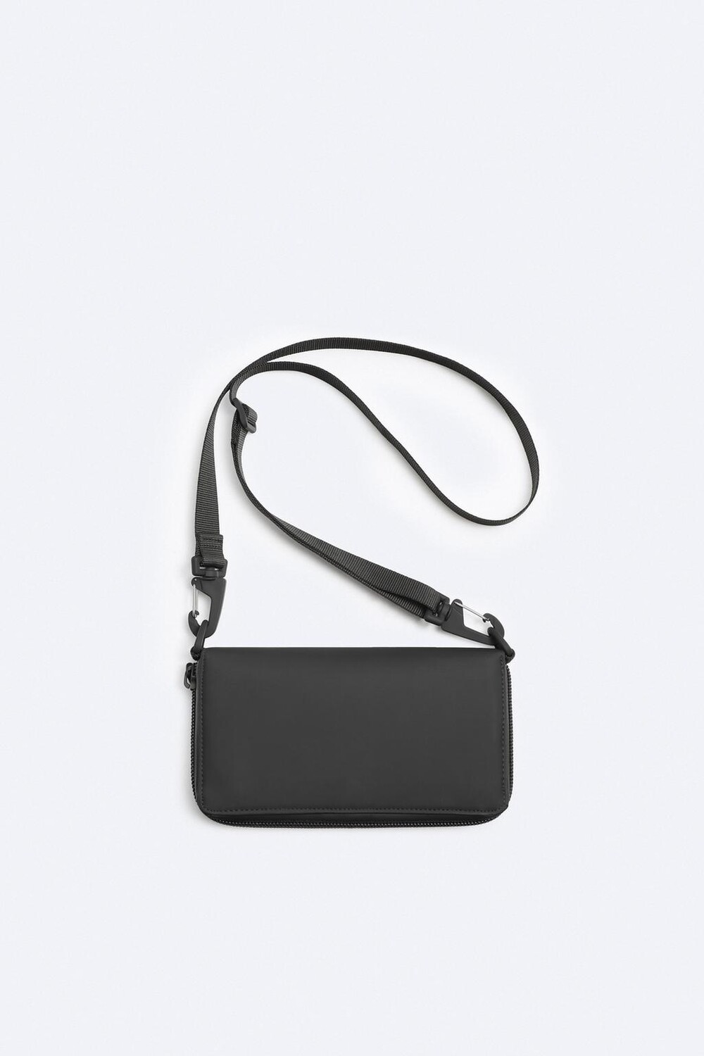 

Прорезиненный кошелек xl ZARA, черный