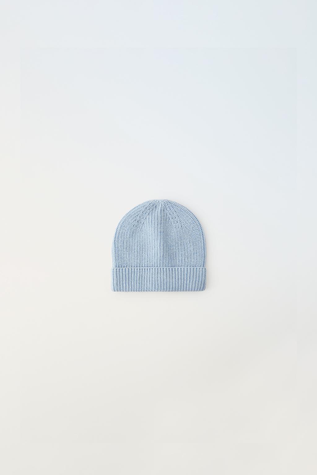 цена Вязанная шапка ZARA, светло-синий