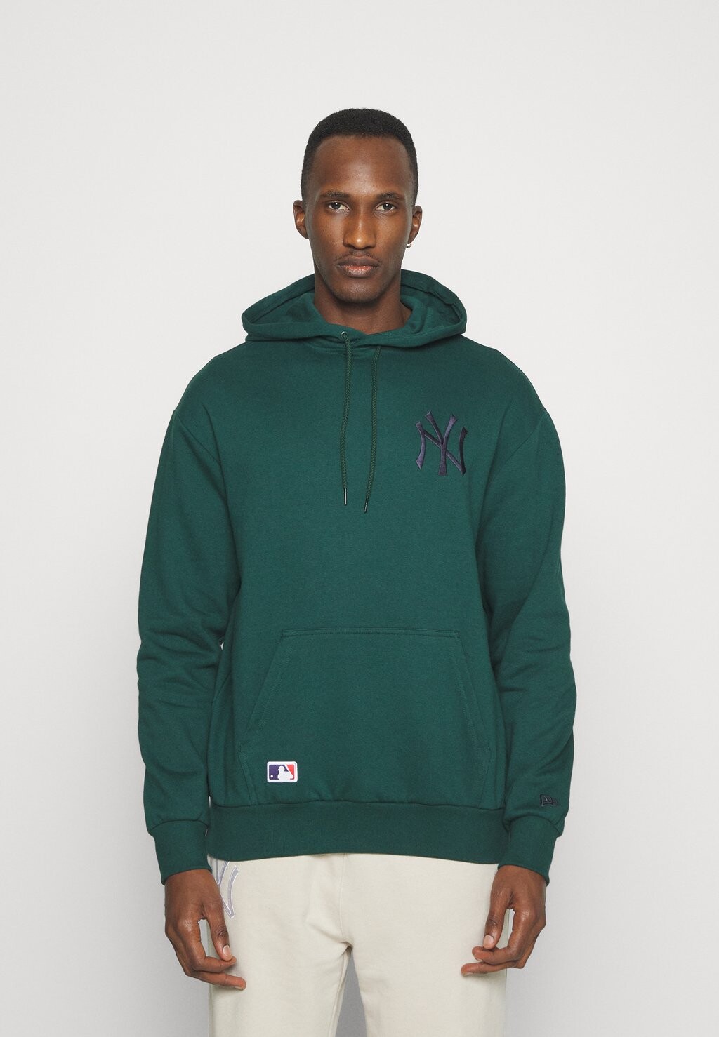 

Команда Mlb New York Yankees League Essentials New Era, цвет dark green