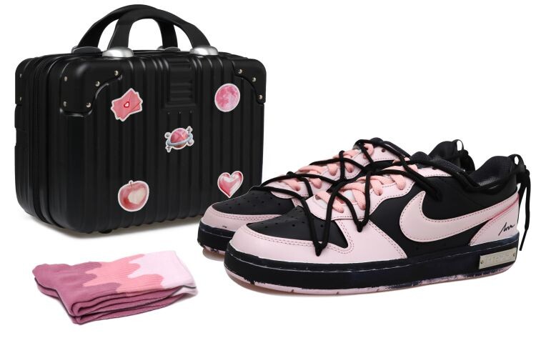 

Женские кроссовки для скейтбординга Nike Court Borough