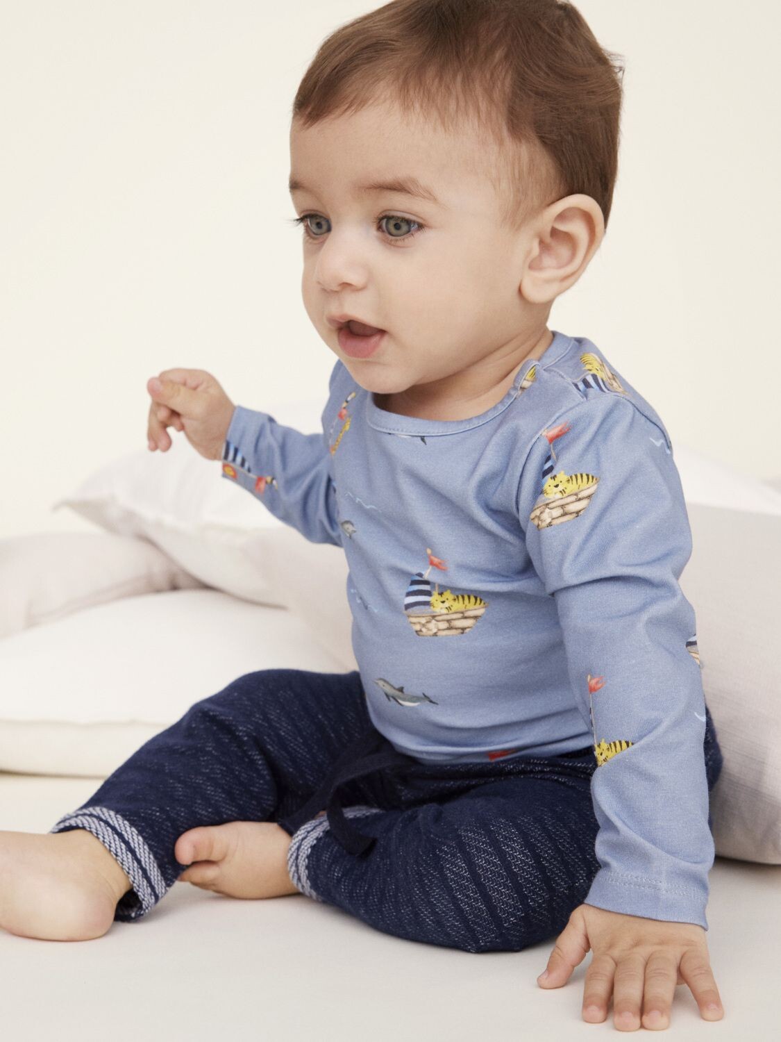

Топ NAME IT Baby Safari AOP, пыльно-синий