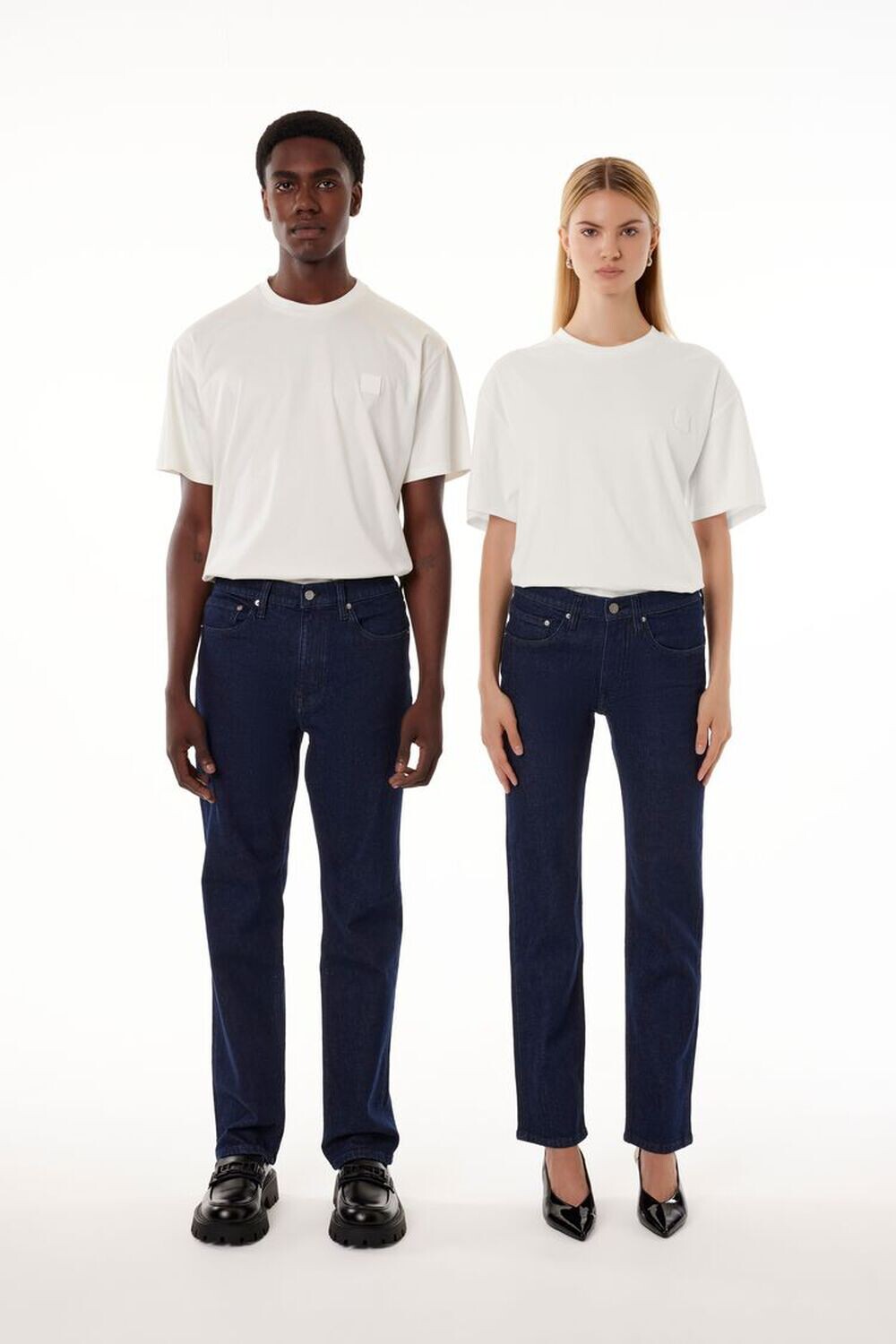 

Футболка унисекс с логотипом Barneys New York Forever 21, белый