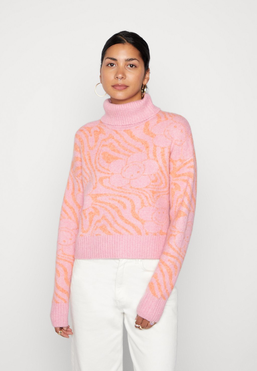 Вязаный свитер INTARSIA ROLL NECK PULLOVER Cotton On, цвет pink