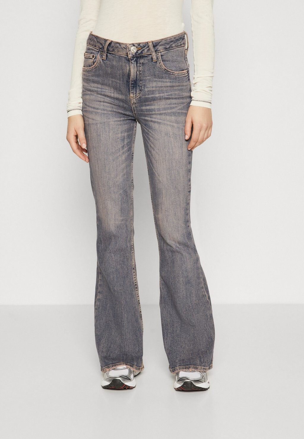 

Джинсы-клеш MID RISE BDG Urban Outfitters, цвет pink tint
