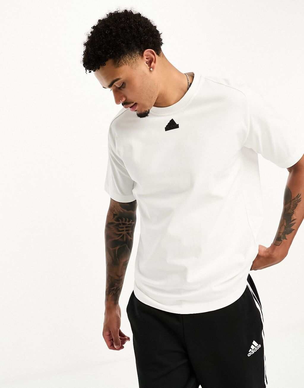 

Белая футболка adidas Sportswear ZNE, Белый