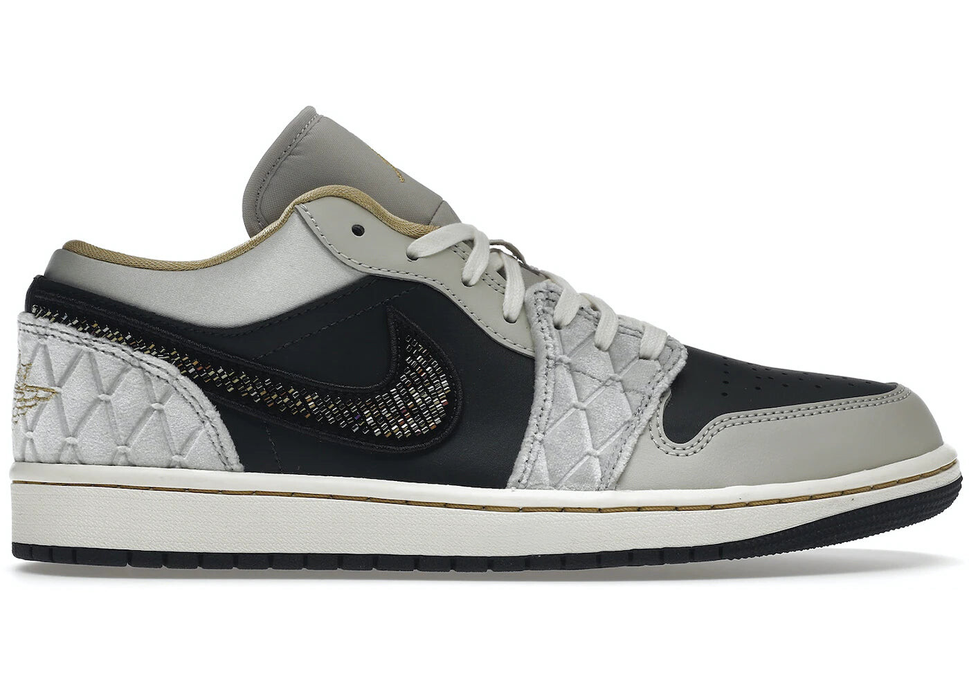 

Кроссовки Air Jordan 1