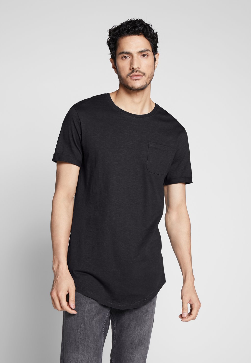 Базовая футболка Pier One, черная