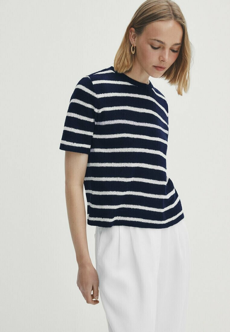 

Футболка с принтом Massimo Dutti, темно-синий