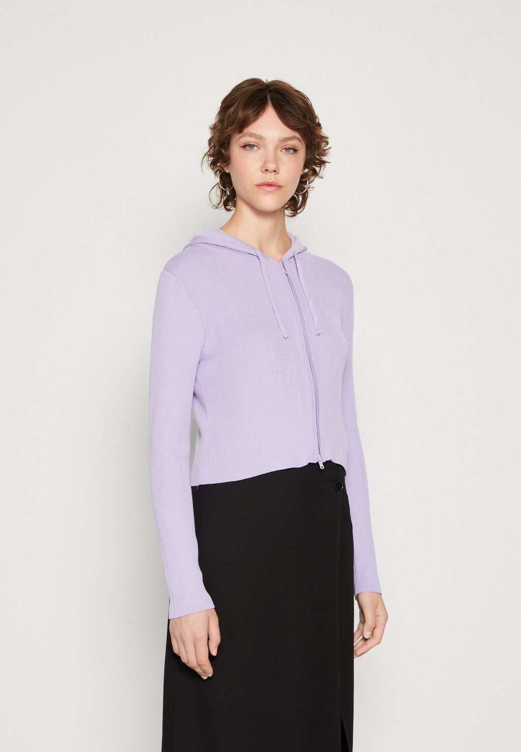 

Кардиган Monki, цвет lilac purple light, Серый
