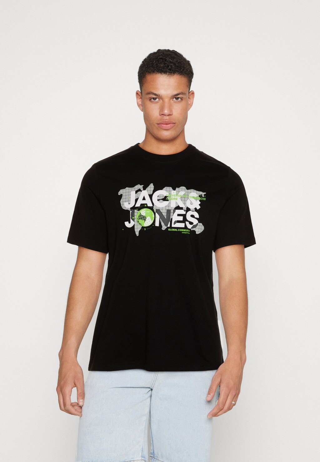 

Футболка с принтом Jack & Jones, черный