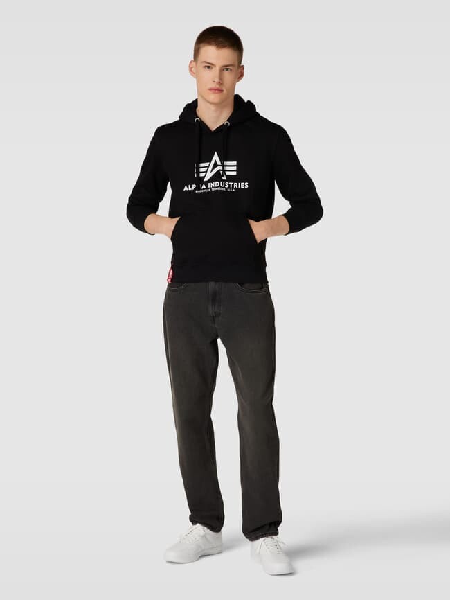 

Толстовка с принтом этикетки модель "BASIC" Alpha Industries, черный