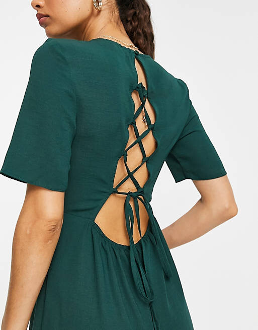 

Зеленый комбинезон со шнуровкой на спине ASOS DESIGN Petite