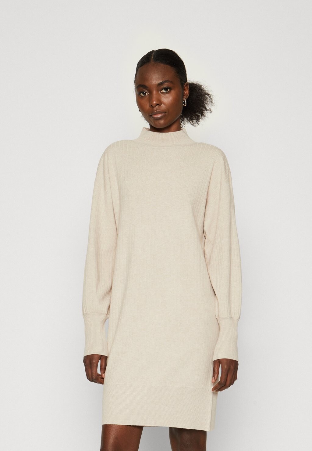 

Платье ONLY Tall ONLMANUELA LIFE HIGHNECK DRESS, цвет pumice stone/melange