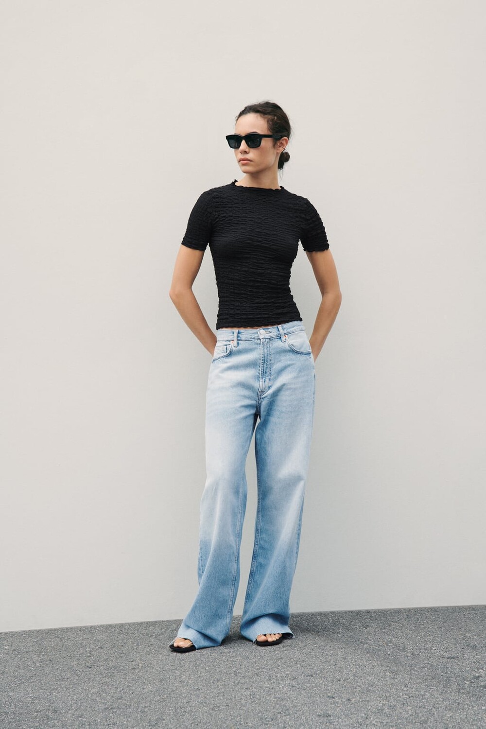 

Текстурный топ ZARA, черный