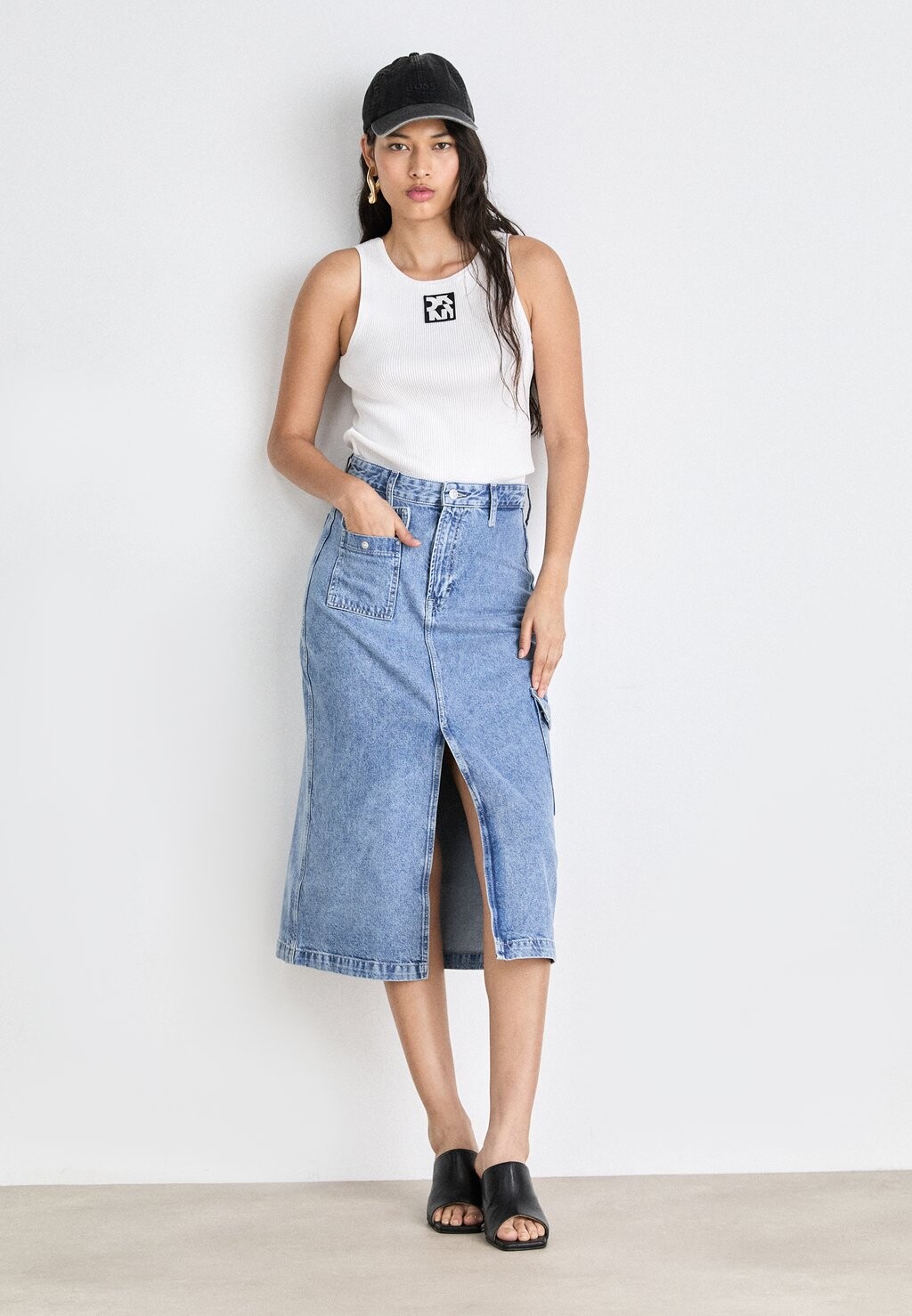 

Джинсовая юбка CLAIRE MIDI SKIRT Tommy Hilfiger, синий деним