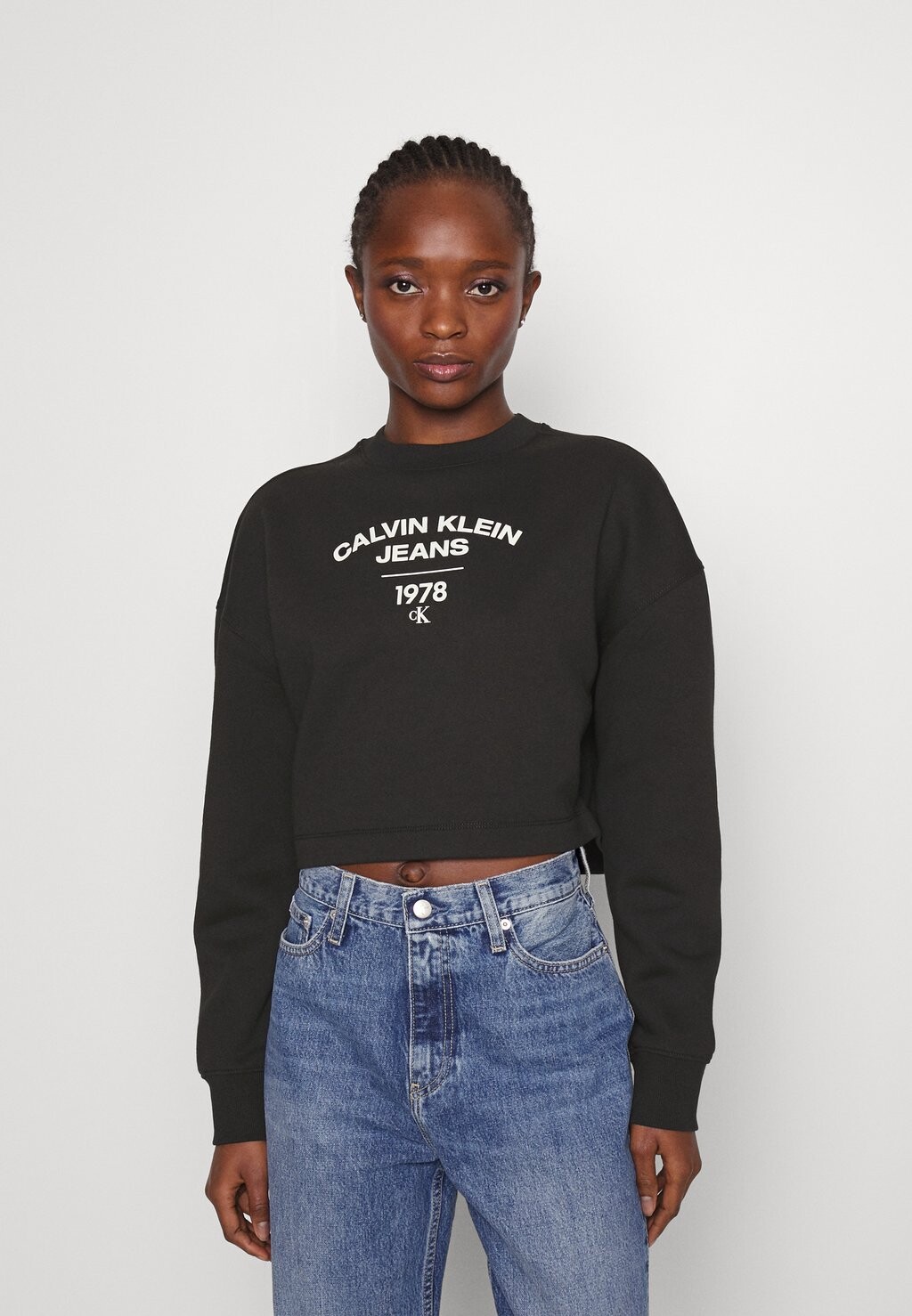 

Толстовка Calvin Klein Jeans, черный