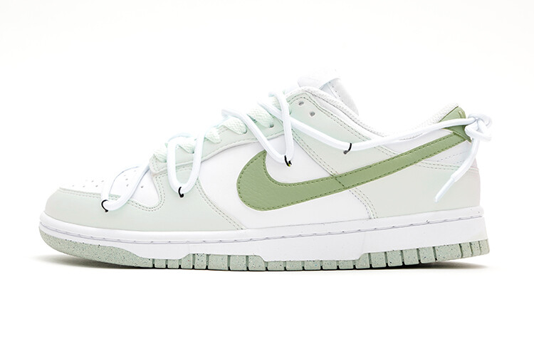 

Кроссовки Nike Dunk Low для скейтбординга женские