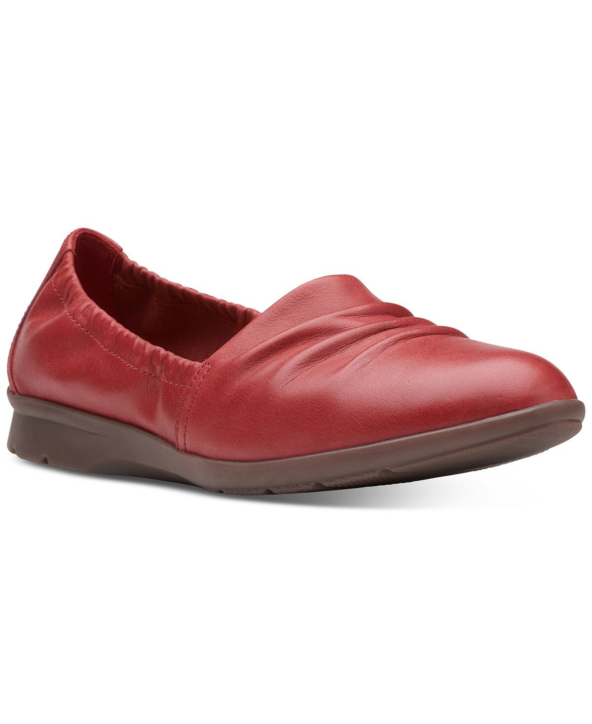 

Женские слипоны Jenette Ruby на плоской подошве Clarks